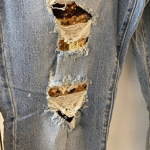 9pc NWT TORRID LOT!
3 Jeans SZ 16, 
6 TOPS! Sz 1/2 - Picture 5 of 15